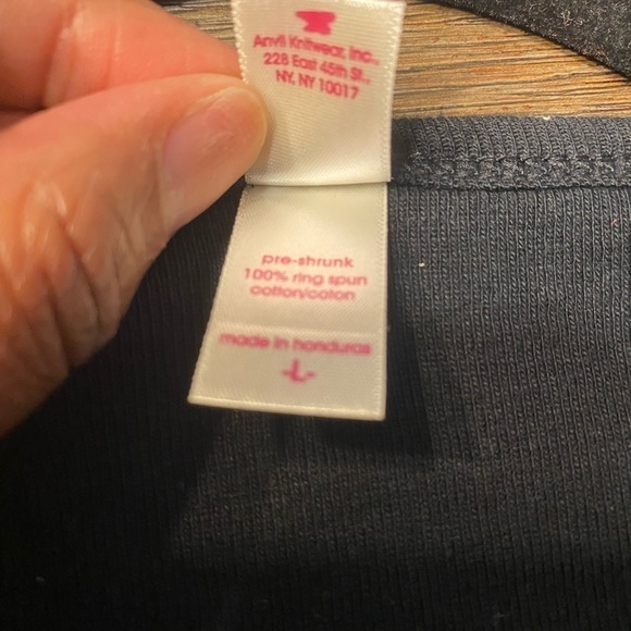 Women’s Black Anvil T-shirt, Large , Going…Going…Gone, Wine Glass Print. - Picture 9 of 9